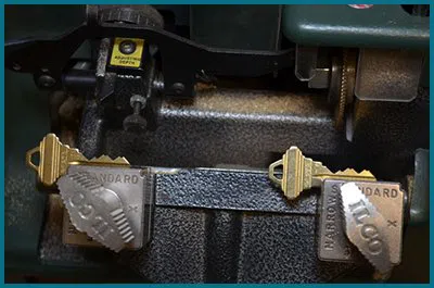 Father Son Locksmith Shop Indianapolis, IN 317-810-0522 Father Son Locksmith Shop Indianapolis, IN 317-810-0522 - 65-14